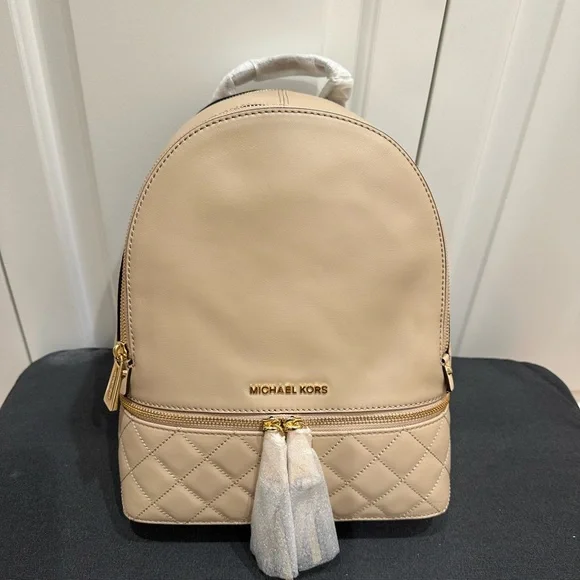MICHAEL Michael Kors Rhea Medium Quilted-Leather Backpack 30T6GEZB2T Bisque NWT. 30S5GEZB1L_001-3_49597036-9712  main image 4